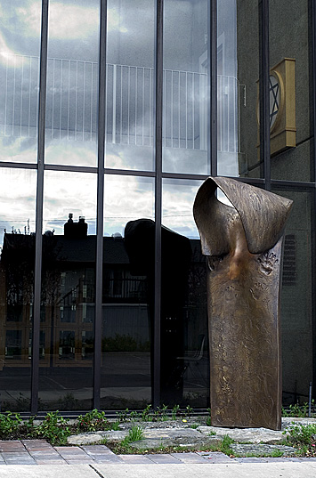 Holocaust Memorial